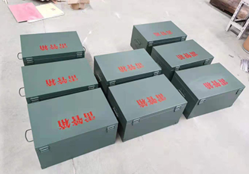 凭祥炸药箱和雷管箱一般是怎么存放的？